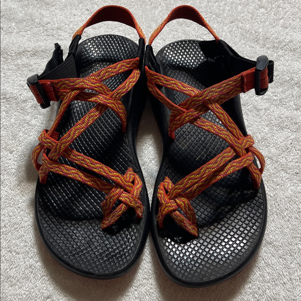 Chaco Zx2 Classic Sandals Size 8 Womanâs